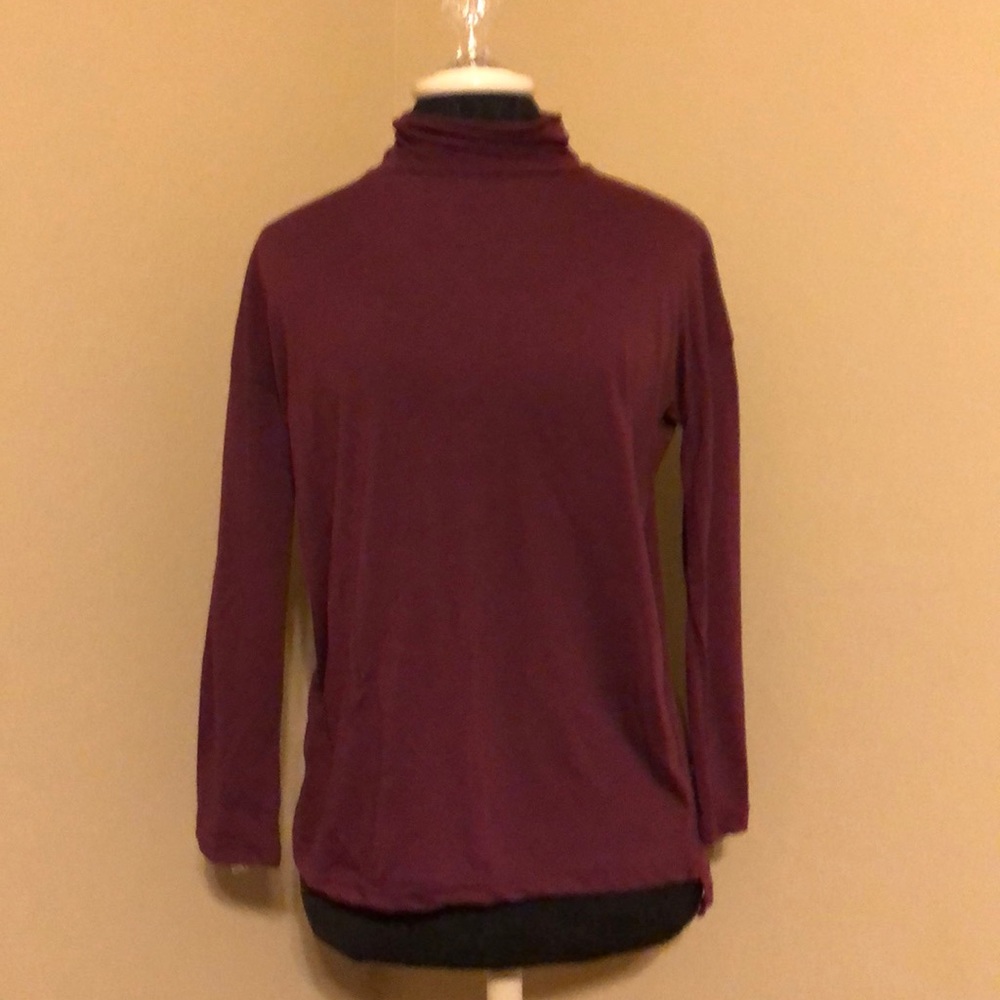 ❤️ Eggplant purple turtleneck top